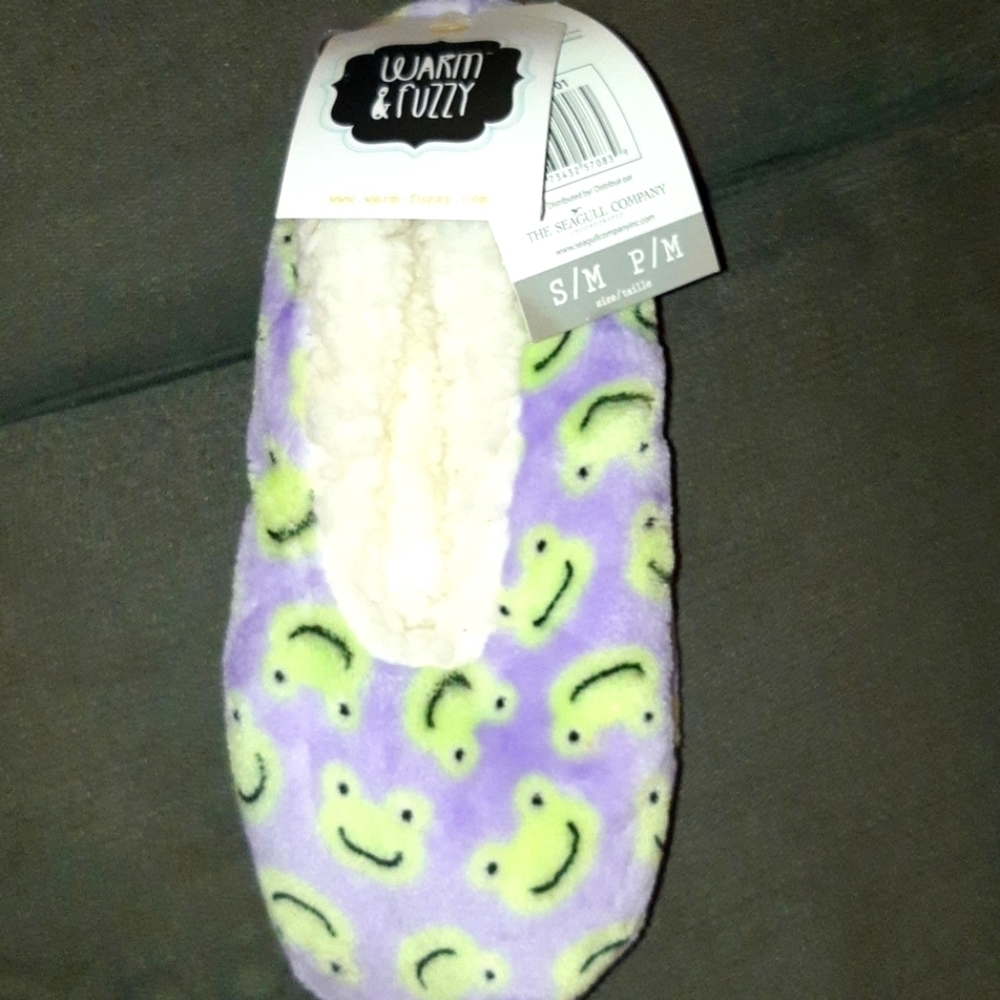 SLIPPERS